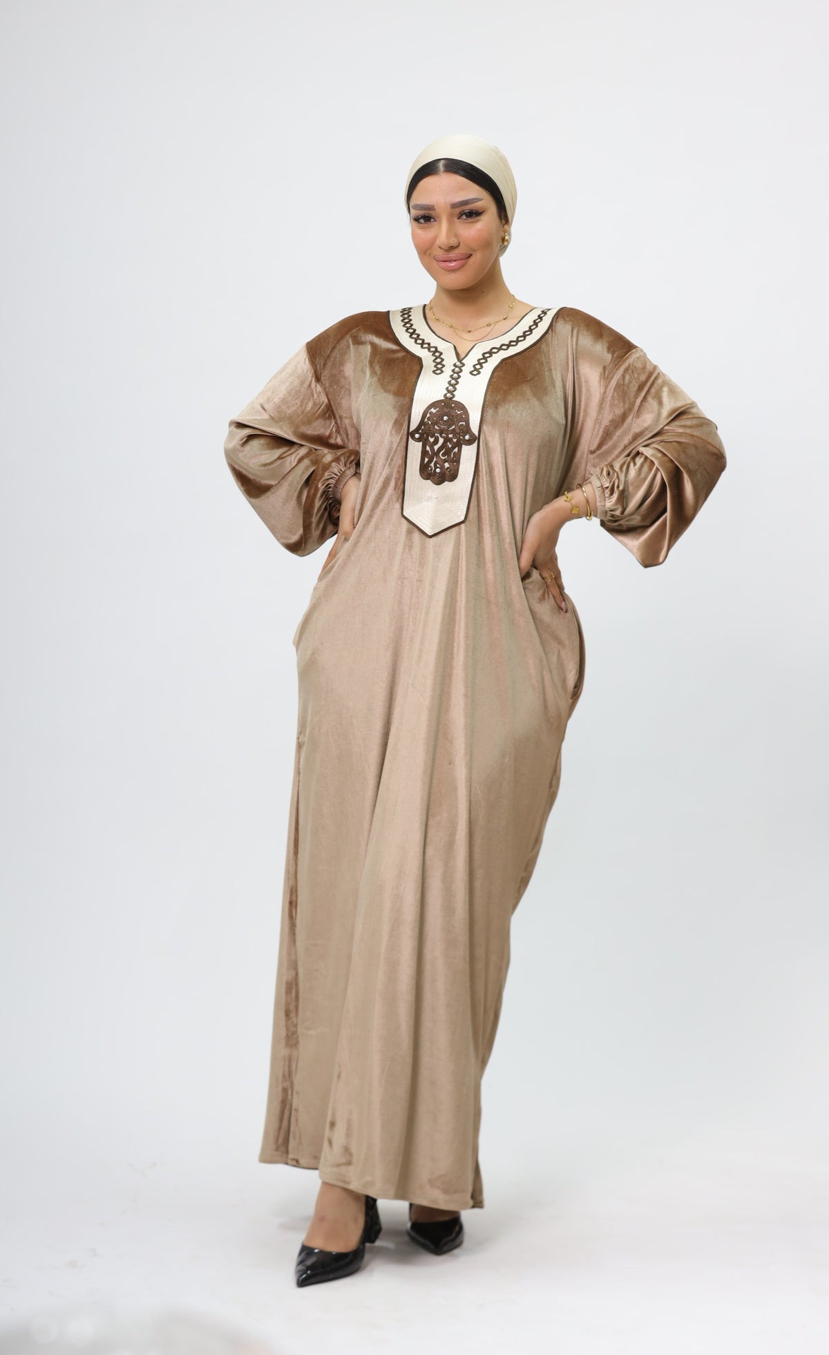 Jebba '' خمسة''